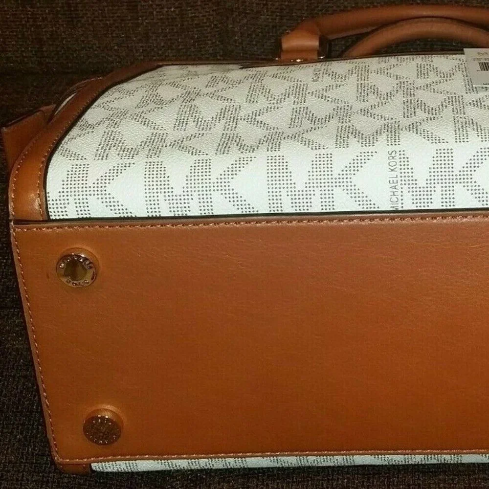 MICHAEL KORS SELMA ZIP LARGE VANILLA LOGO LUGGAGE LEATHER SATCHEL BAG NWT! - Picture 9 of 9